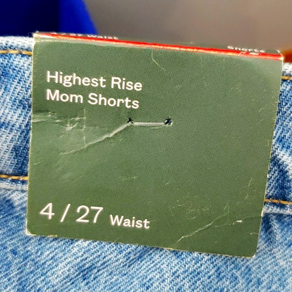 Wild Fable Women’s Happy Embroidered Highest Rise Mom Denim Shorts Size 4 - Picture 5 of 8